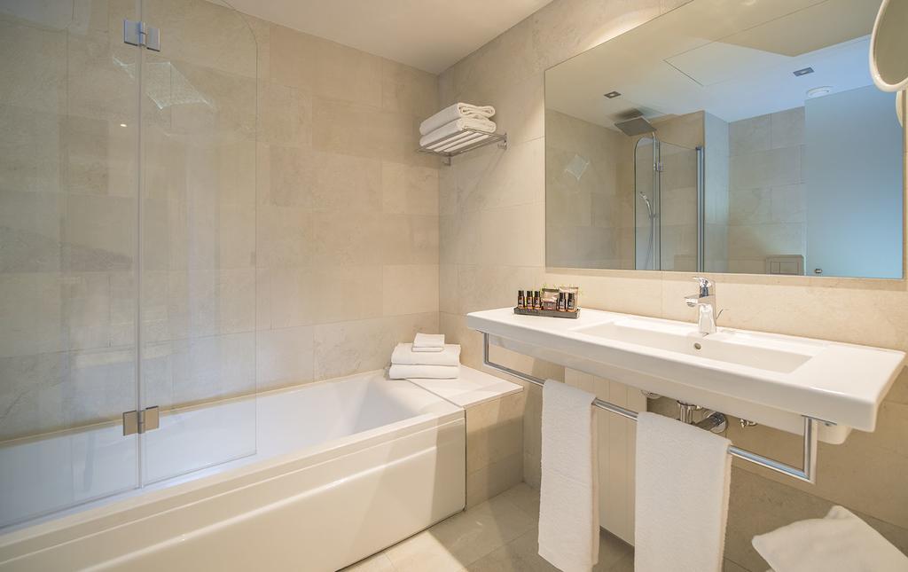 Superior Twin Room with Sea View,632984724:JPEG